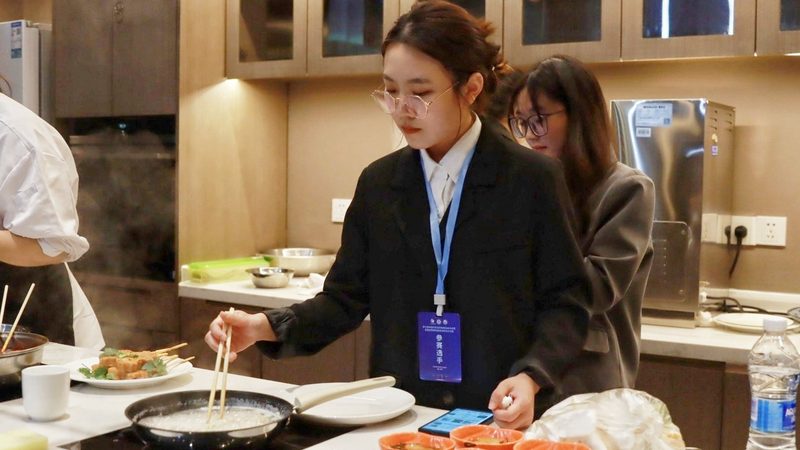 工厂食堂预制菜配送方案：揭秘高效与安全的双重保障